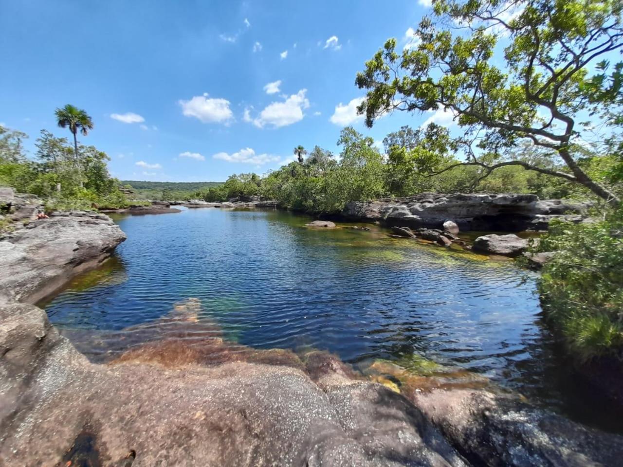 Hotel Ecologico Makalombia La Macarena ภายนอก รูปภาพ