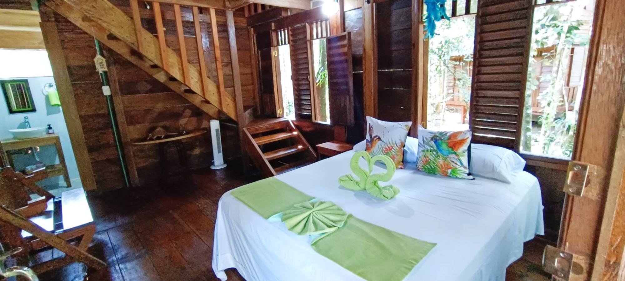 Hotel Ecologico Makalombia La Macarena ภายนอก รูปภาพ
